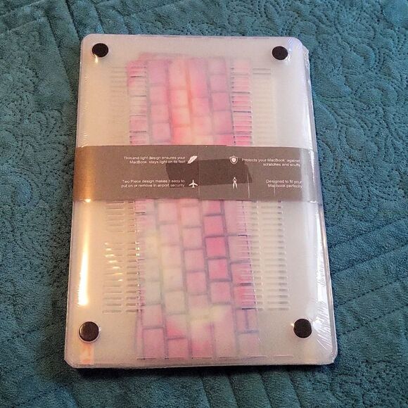 New Pro 13” Case for MacBook A1706 / A1708 / A1989 More in Description - Picture 3 of 9